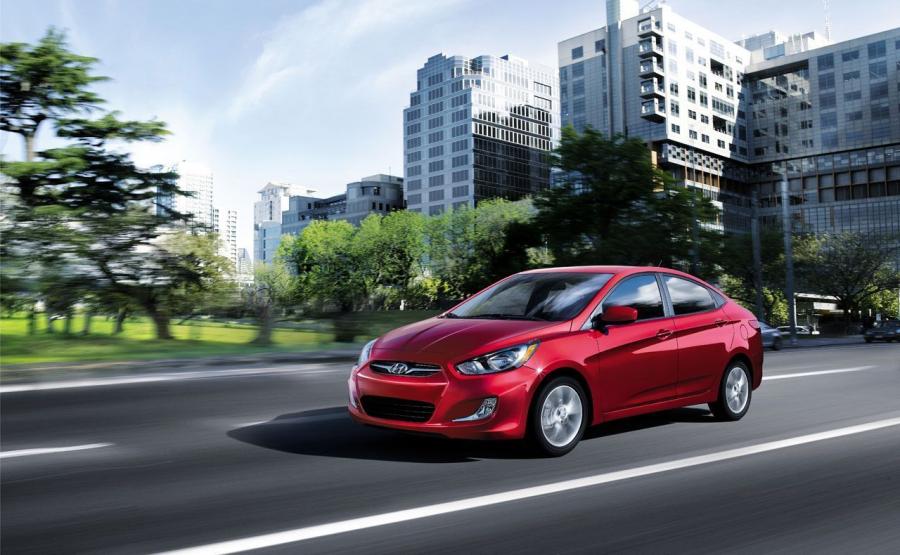  Hyundai Accent 2013 года  (фото 44 из 52)